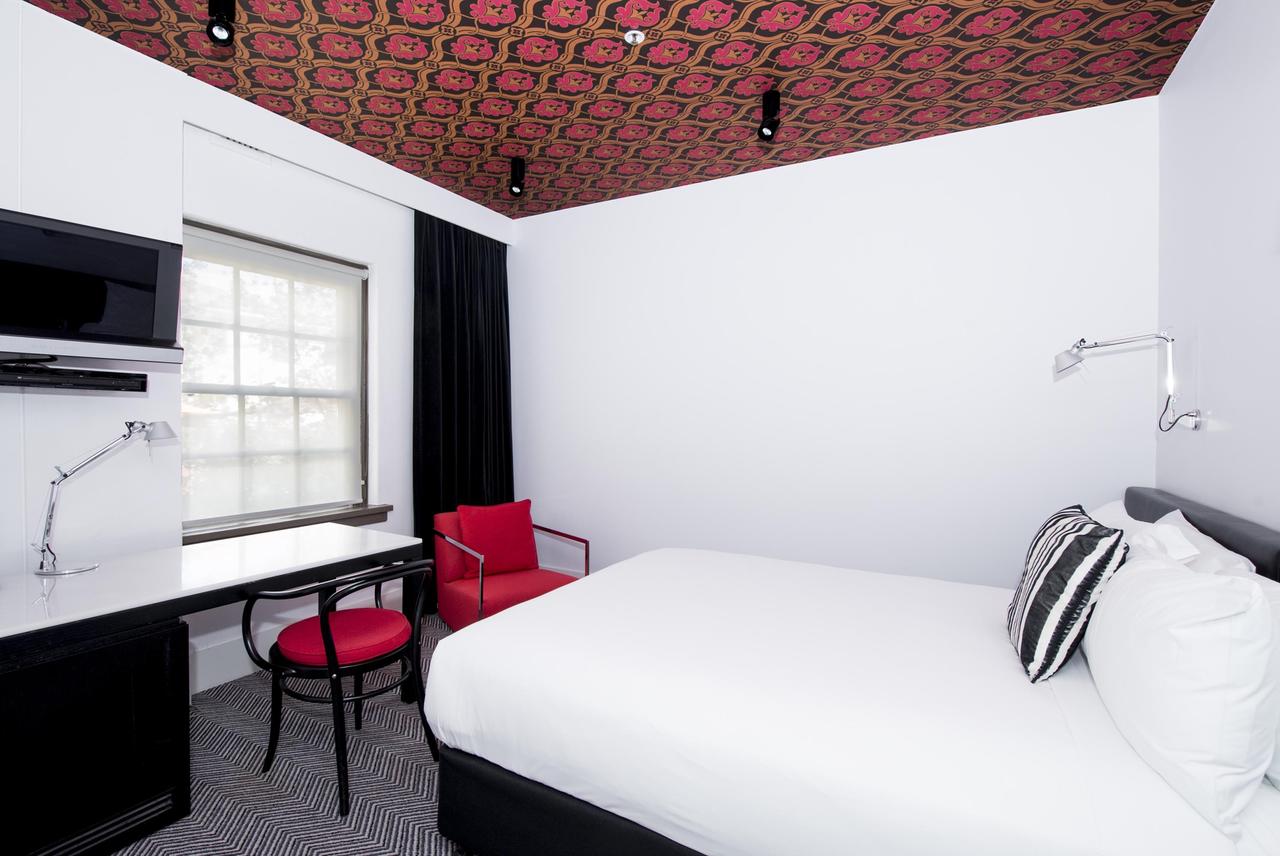 Peppers Gallery Hotel - Tourism Canberra